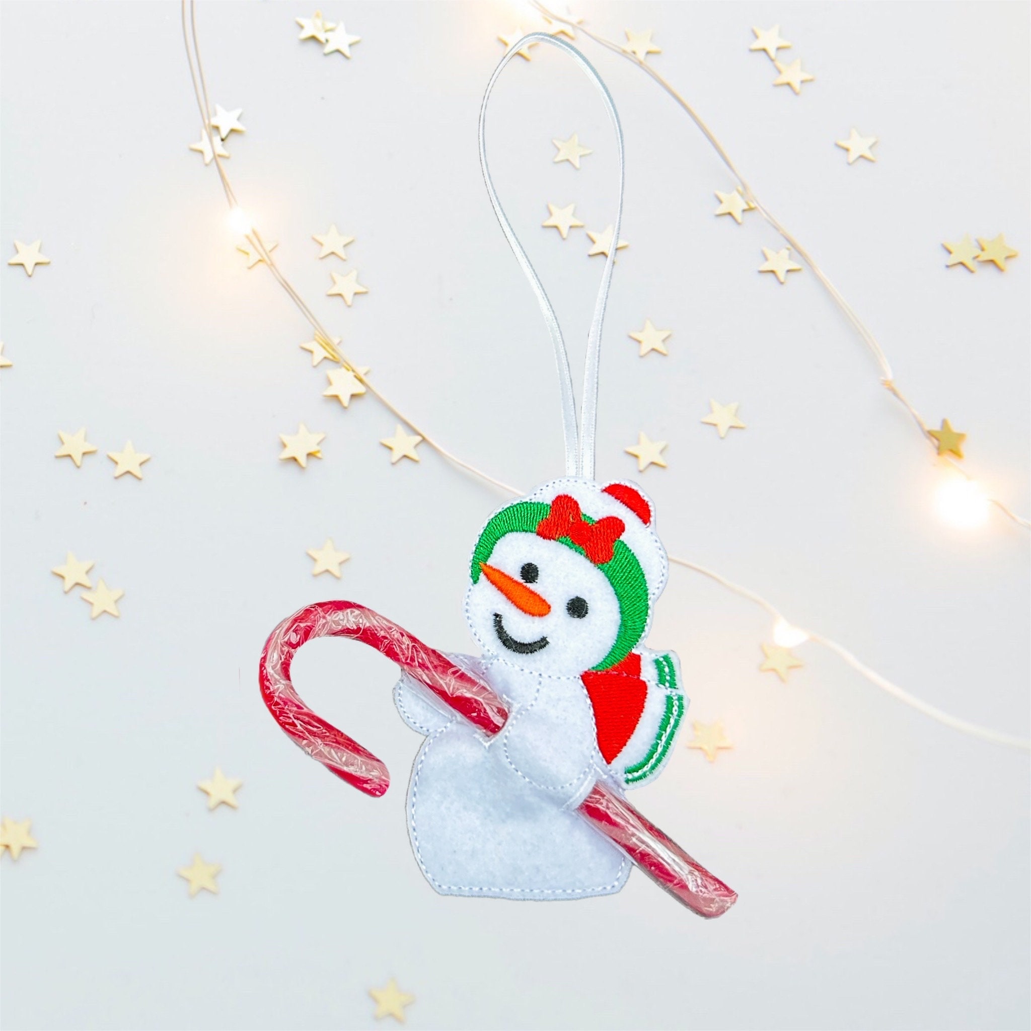 Snowman / Snowwoman Candy Cane Holder — image 5